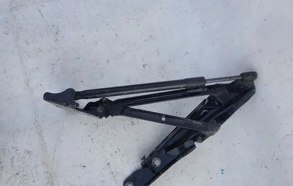 Volkswagen Beetle A5 Engine bonnet/hood hinges 5C3827302A
