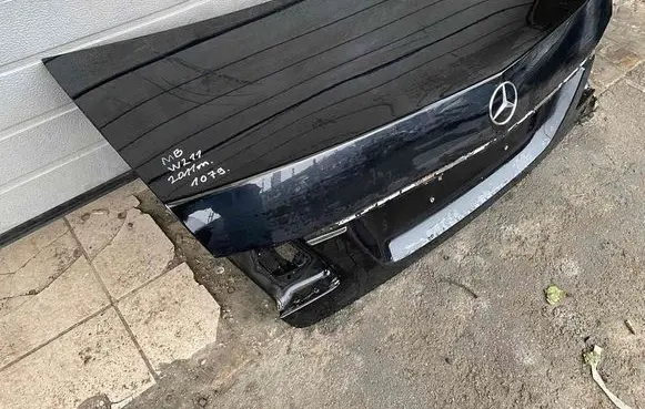 Mercedes-Benz E W212 Tailgate/trunk/boot lid