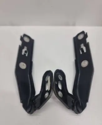 Audi A6 S6 C6 4F Engine bonnet/hood hinges 4F0823301 4F0823302