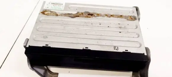 Lexus RX 300 CD/DVD changer 8684150100 86841-50100