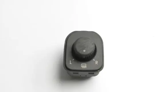 Volkswagen Golf V Wing mirror switch 1K0959565A