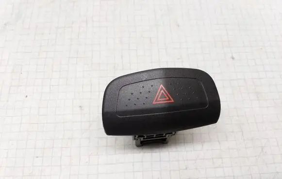 Nissan Primera Hazard light switch NILES06016