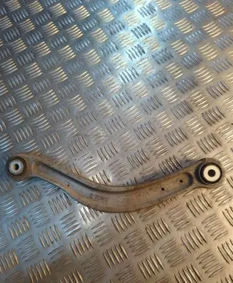Mercedes-Benz C W204 Rear control arm 20407111
