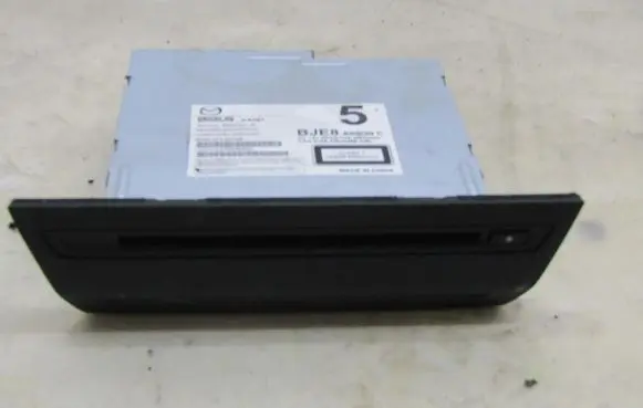 Mazda 3 III Radio/CD/DVD/GPS head unit BJE8-669G0C