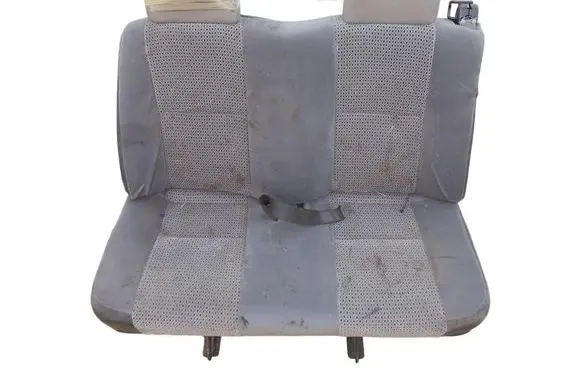 Volkswagen II LT Second row seats XKL95000133