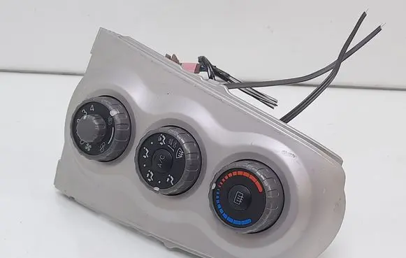 Toyota Yaris Climate control unit 554060D190