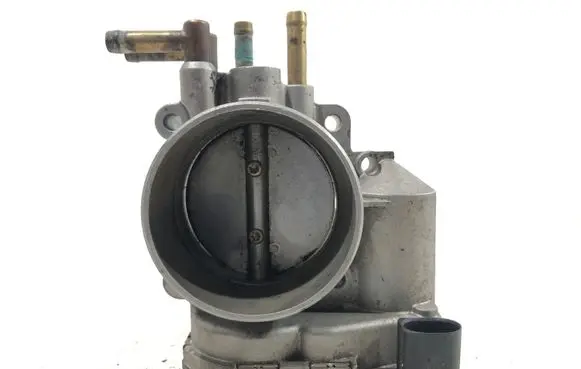Audi A8 S8 D2 4D Throttle valve 078133062B 0280750730