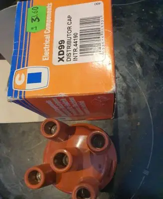 Volkswagen Golf I Spark distributor N911A 20049MB1 INTR44190