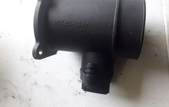 Nissan Almera Mass air flow meter 0280218094
