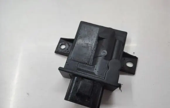 Land Rover Discovery Sport Fuel injection pump control unit/module FK729D370AD