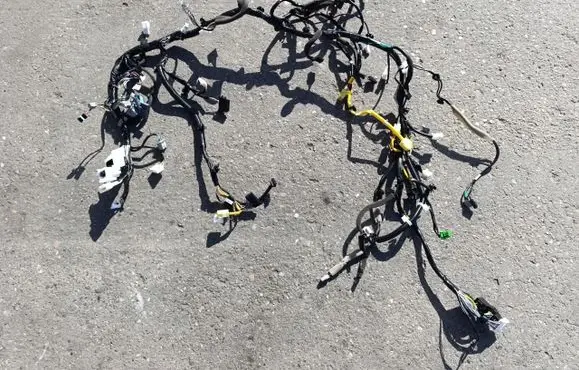 Suzuki Swift III Panel wiring 