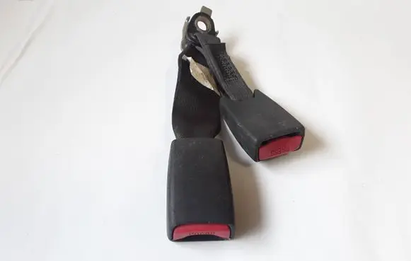 Chrysler 300 - 300C Middle seatbelt buckle (rear) 2021686
