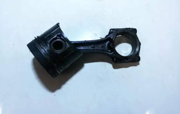 Mazda 323 Piston with connecting rod