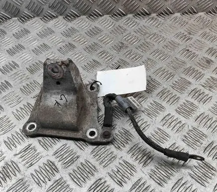 Aston Martin Vantage III Gearbox mounting bracket 6G337M125AE