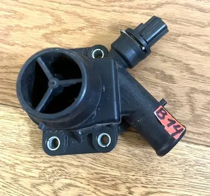 Thermostat/thermostat housing