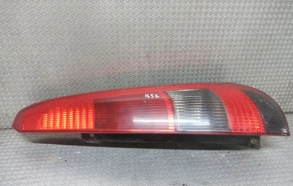 Ford Fiesta Rear/tail lights 392450 2S6113N004AD