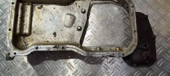 Mitsubishi Galant Oil sump