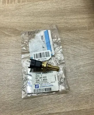 Coolant temperature sensor