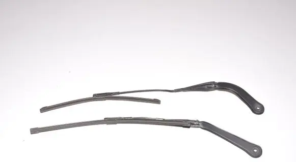 BMW 3 E90 E91 Windshield/front glass wiper blade 7253399 7253398