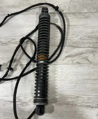 BMW 7 F01 F02 F03 F04 Tailgate strut 1053062 712009902