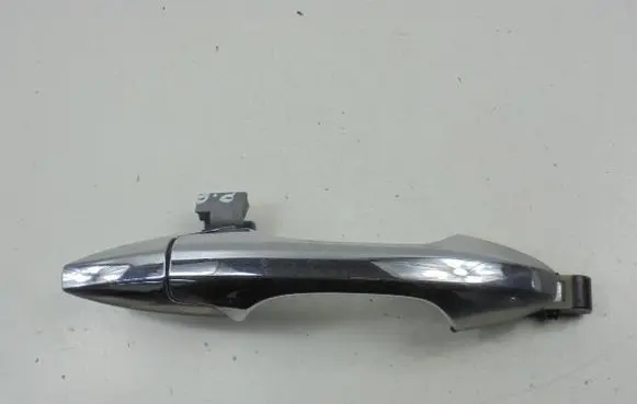 Honda Accord Front door exterior handle 