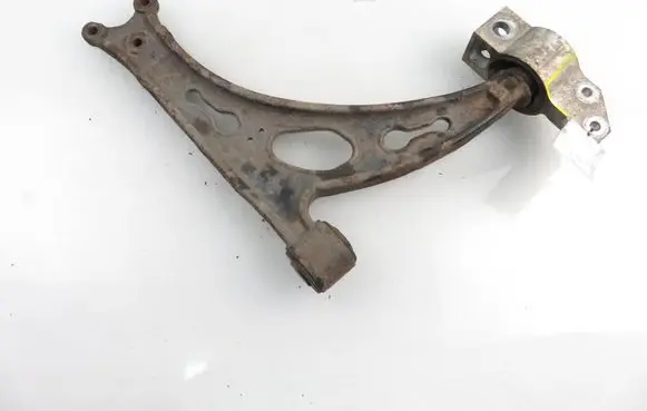 Skoda Octavia Mk2 (1Z) Front control arm 1K0407153N