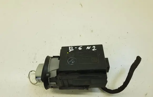 Volkswagen PASSAT B6 Ignition lock 3CO905843 3CO905843M