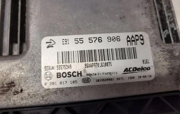 Opel Insignia A Engine control unit/module 55576906 55576906AAP9 55575349
