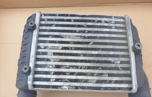 Audi A4 S4 B7 8E 8H Intercooler radiator 8E0145805L
