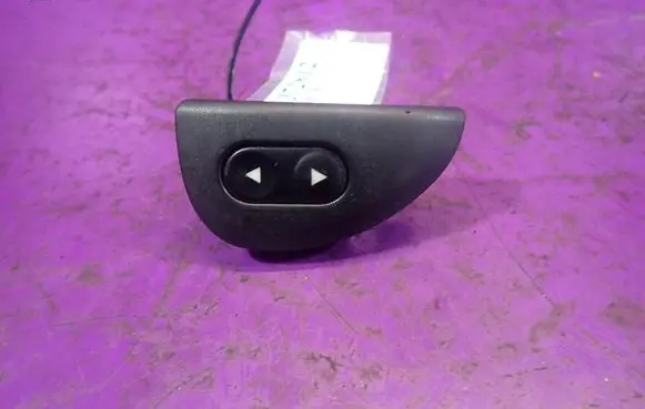 Fiat Seicento/600 Quarter vent window switch 