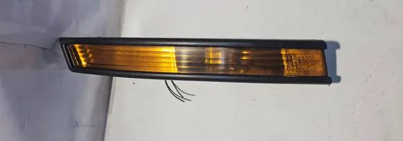 Volkswagen PASSAT B6 Front indicator light 3C0807718