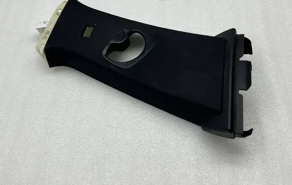 BMW 4 F36 Gran coupe (B) pillar trim (top) 7326530