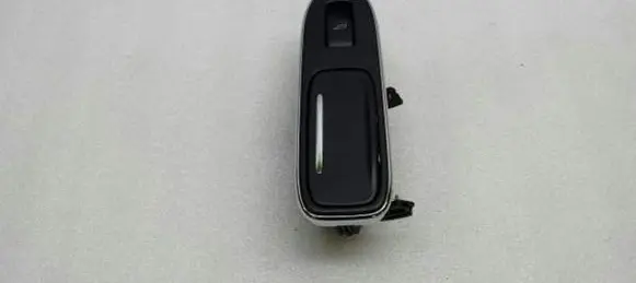 Jaguar XJ X308 Ashtray (rear) C2C26070