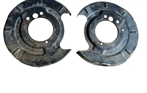 Nissan X-Trail T30 Rear brake disc plate dust cover 440208H300 440308H300