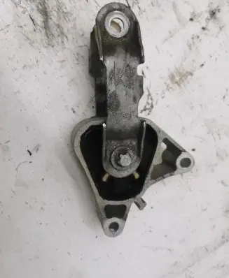 Mercedes-Benz B W246 W242 Engine mount vacuum valve 