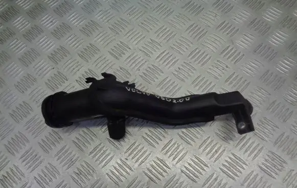Volvo V50 Oil fill pipe 