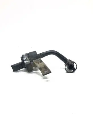 Vacuum valve