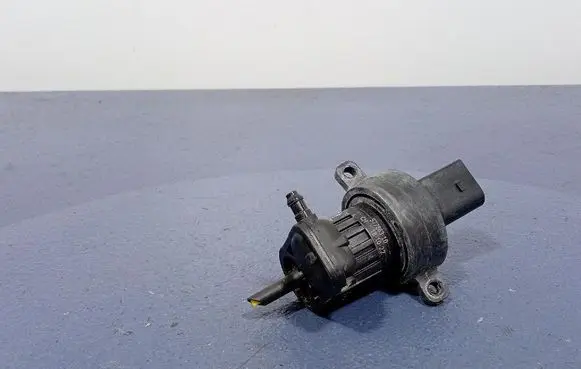 BMW iX3 G08 Windscreen/windshield washer pump 5A04D91