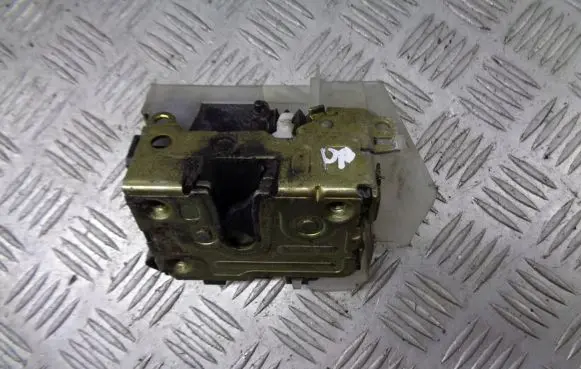 Renault Megane II Front door lock 7700841719