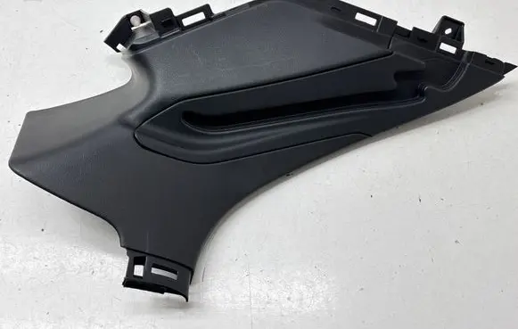 Subaru Outback (BT) (D)pillar trim (top) 94015AN11A