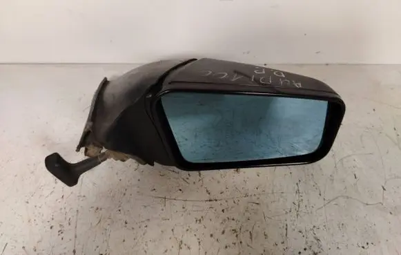 Audi 100 200 5000 C3 Manual wing mirror E10117152