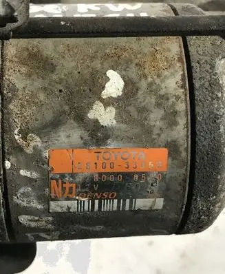 Toyota Yaris Starter motor 2810033050