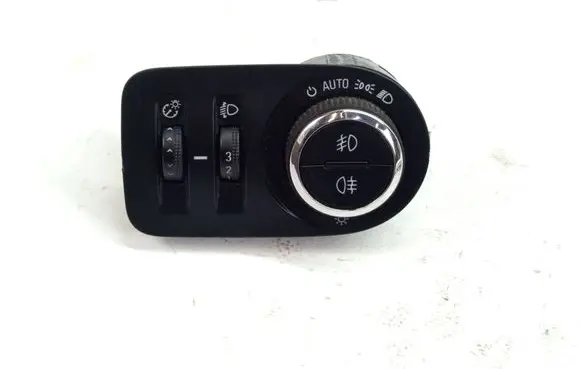 Opel Zafira C Light switch 13294821 251796 3028