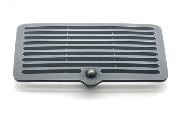 Maserati Quattroporte Quarter panel pressure vent 225805