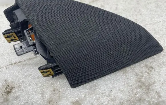 Tesla Model 3 Front door speaker 109568600f