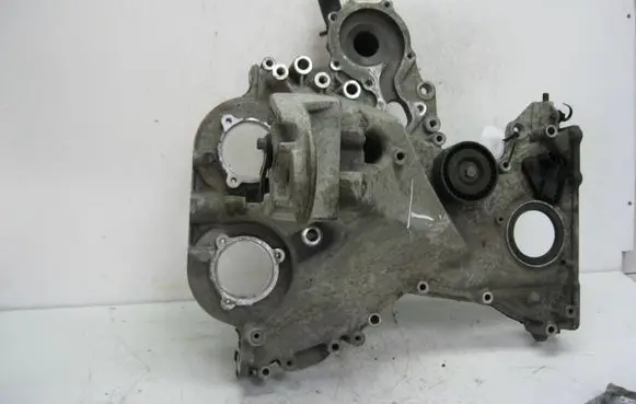 Ford Focus Timing chain cover 
