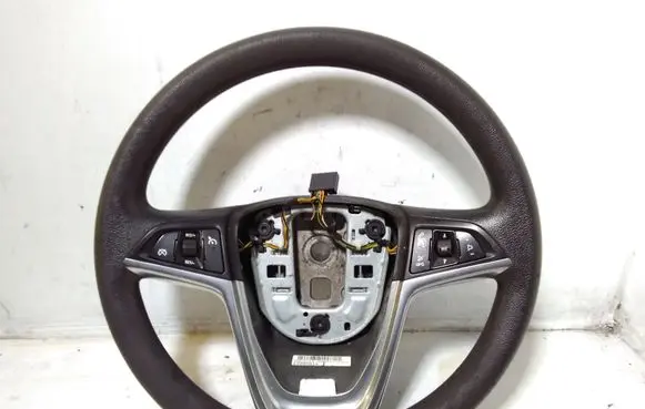 Opel Astra J Steering wheel 13305814 13251687