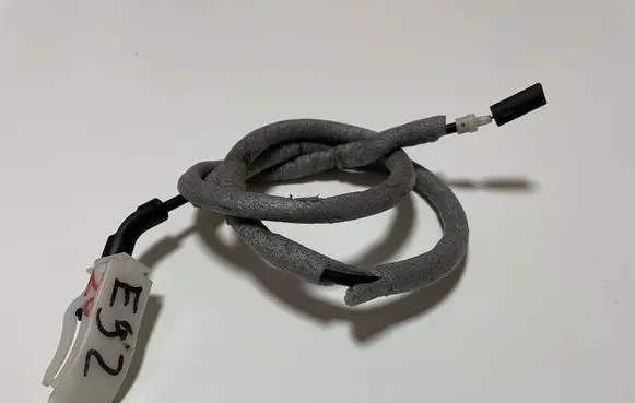 BMW X6 E71 Rear door cable line 7137079