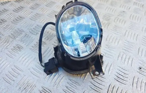 Volvo C30 Front fog light 31353109 7330100000