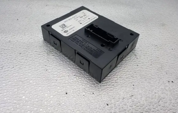 Volkswagen Jetta VI Keyless (KESSY) go control unit/module 5K0959434E 5ZA010176